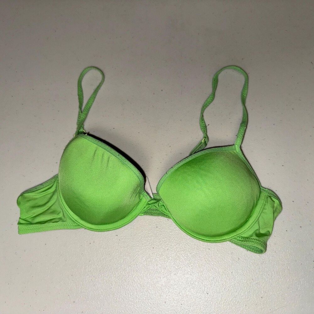 Xhilaration Green Underwire Padded Push Up Bra 34A Small Everyday Lifting